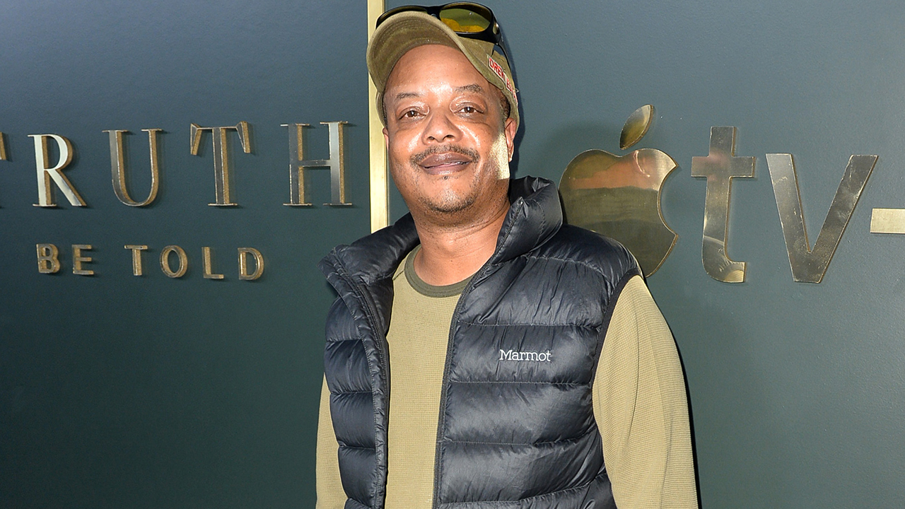 'Diff'rent Strokes' star Todd Bridges weds Bettijo B. Hirschi at Beverly Hills mansion