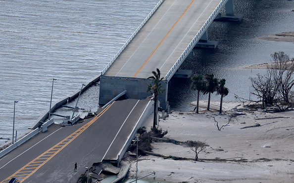 Floridians begin assessing catastrophic Hurricane Ian damage