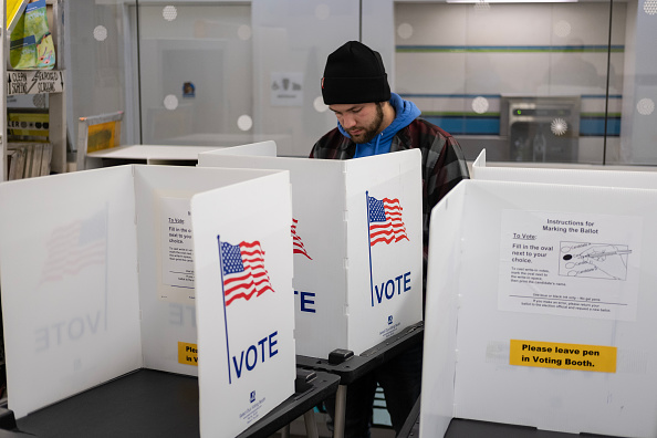 Photos: Voters head to polls for Election Day 2022