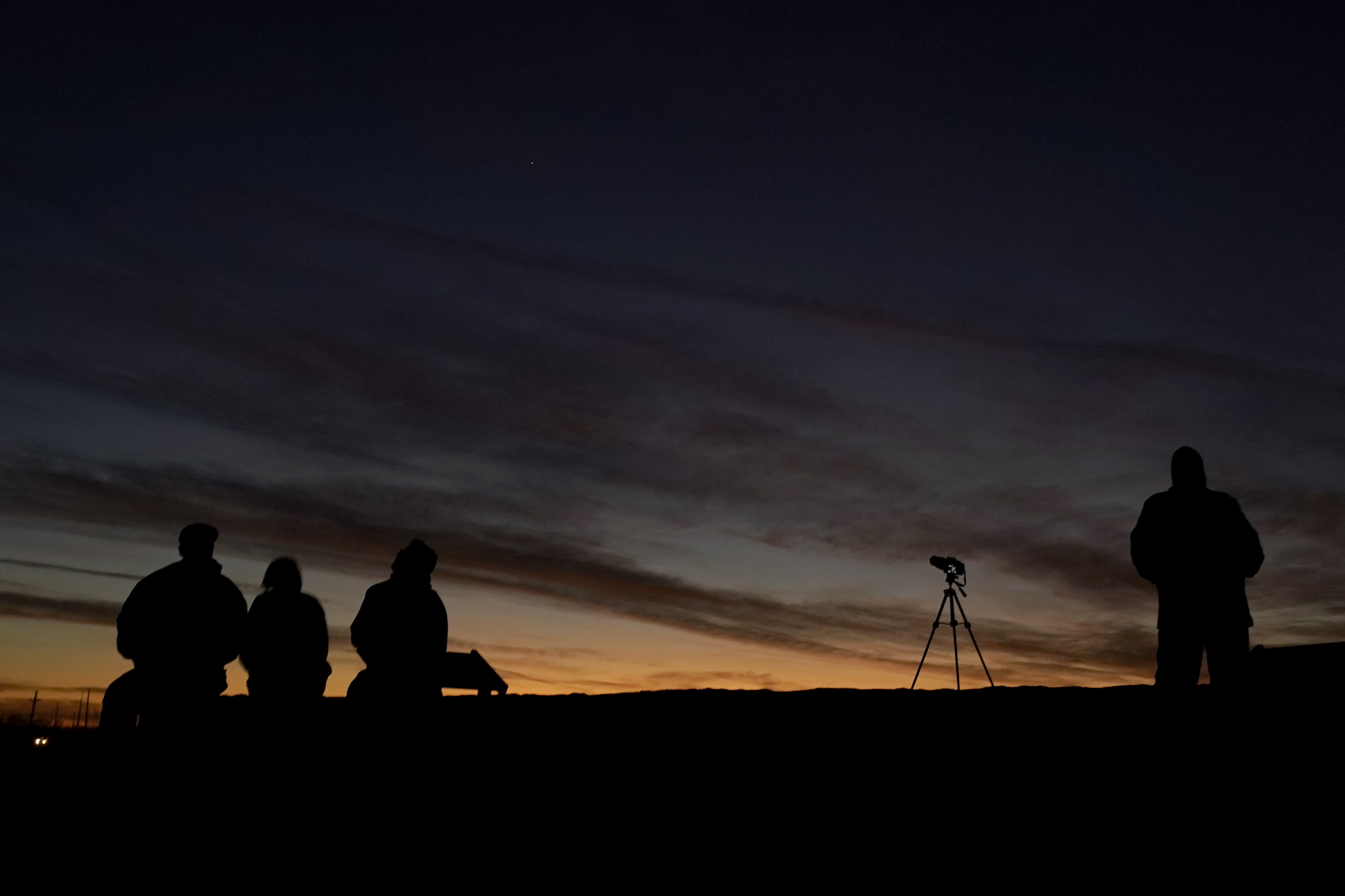 Photos: 'Christmas star' appears to shine in night sky as Saturn, Jupiter converge