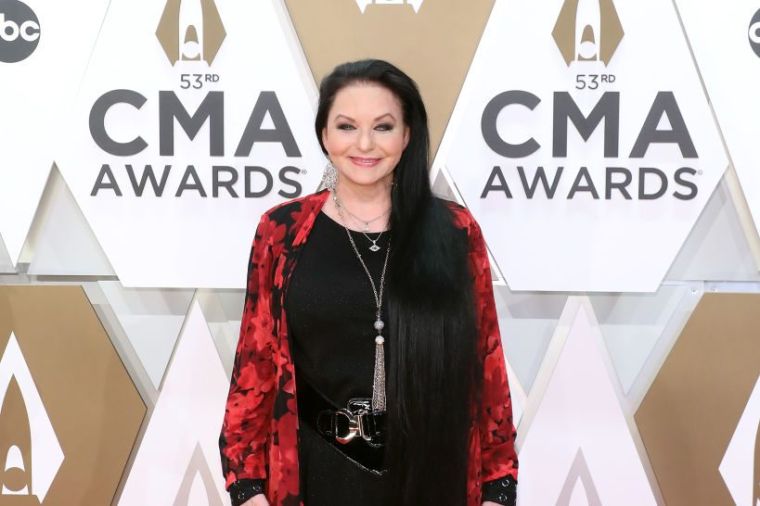 Crystal Gayle - two nominations