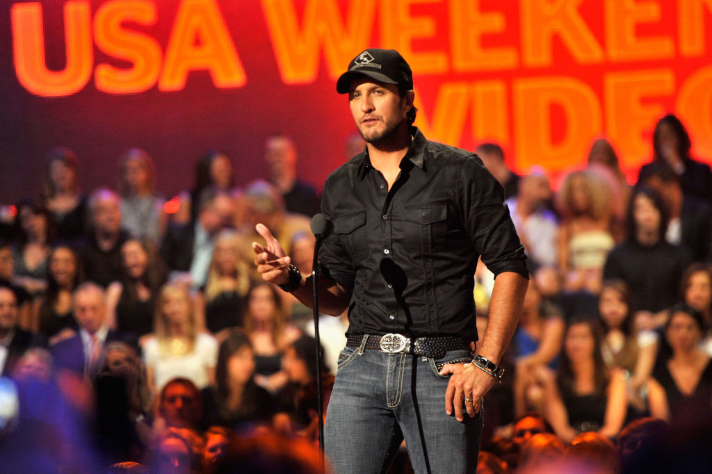 2011 CMT Music Awards - Show