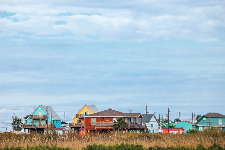 Surfside Beach (1 hour from Houston)