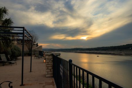 Lake Travis (3 hours from Houston)