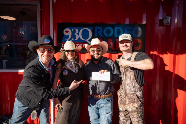Riggs, Lo and Gerardo with a Fan