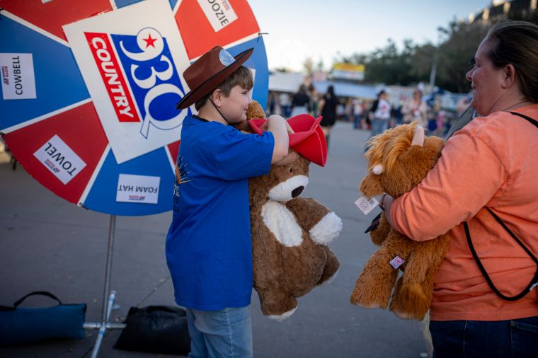 Young Fan Walks Away with Prize