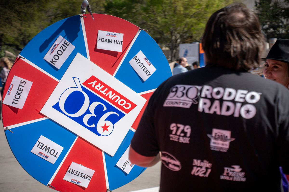 93Q Wheel of Rodeo