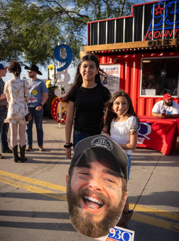93Q Fan Poses with Post Malone Big Head