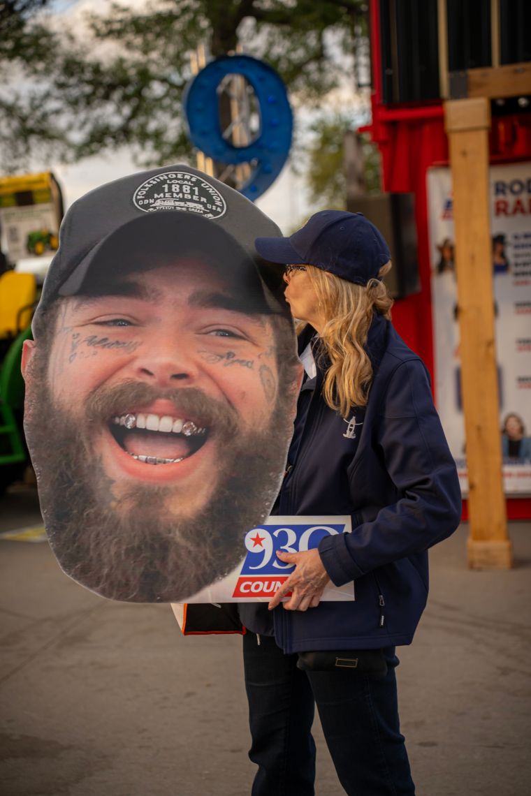 93Q Fan Poses with Post Malone Big Head