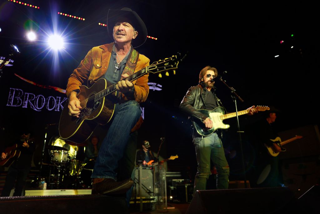 Brooks & Dunn Take Over Whiskey Jam In Celebration Of Reboot II