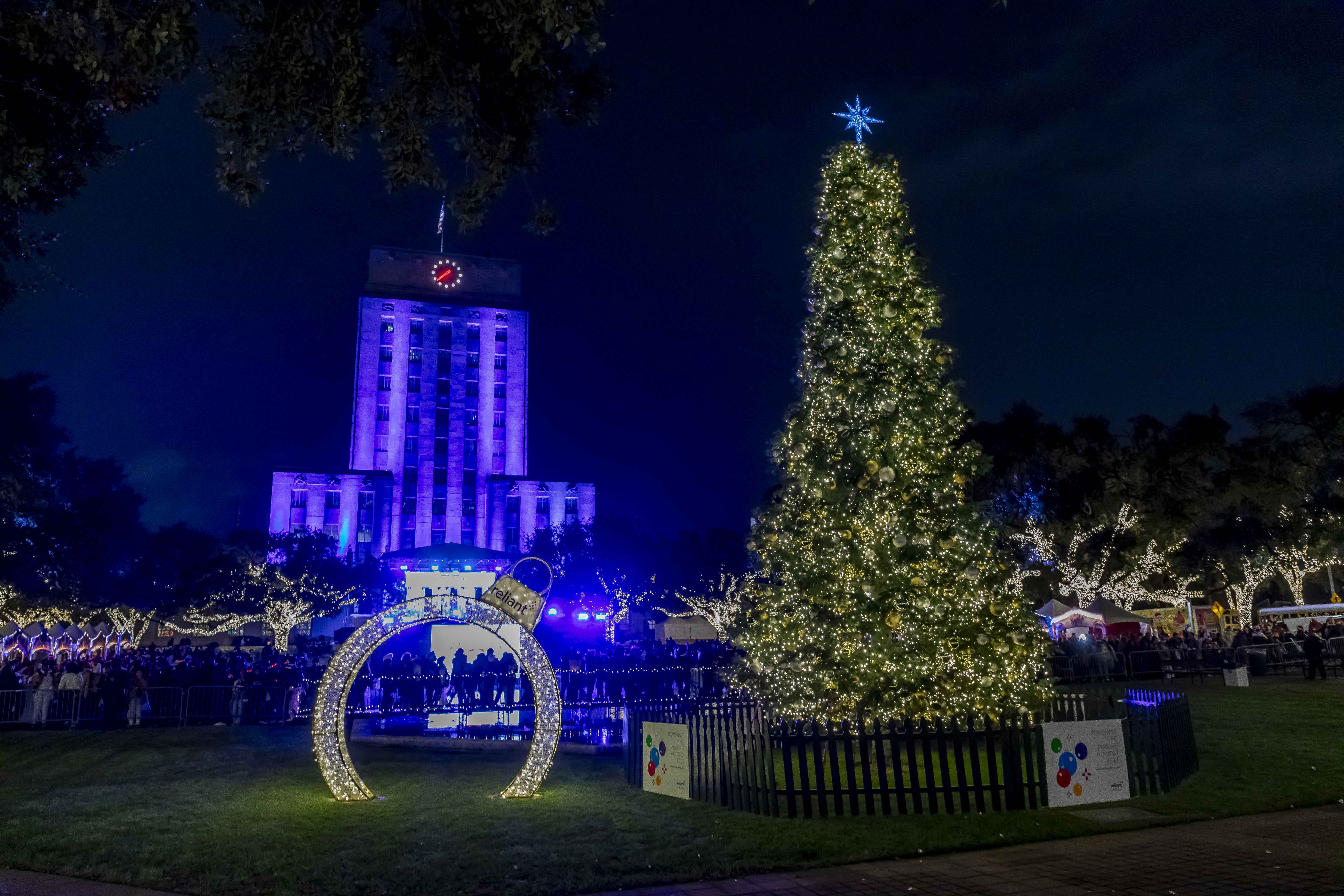Mayor Whitmire Announces Details of Houston Holiday Events