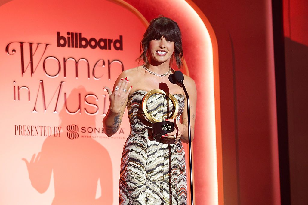 Ella Langley Makes History as "Choosin' Texas" Returns to No. 1