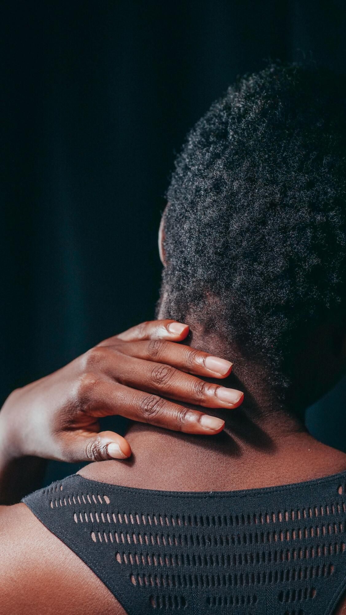 The unseen decisions in living with chronic pain